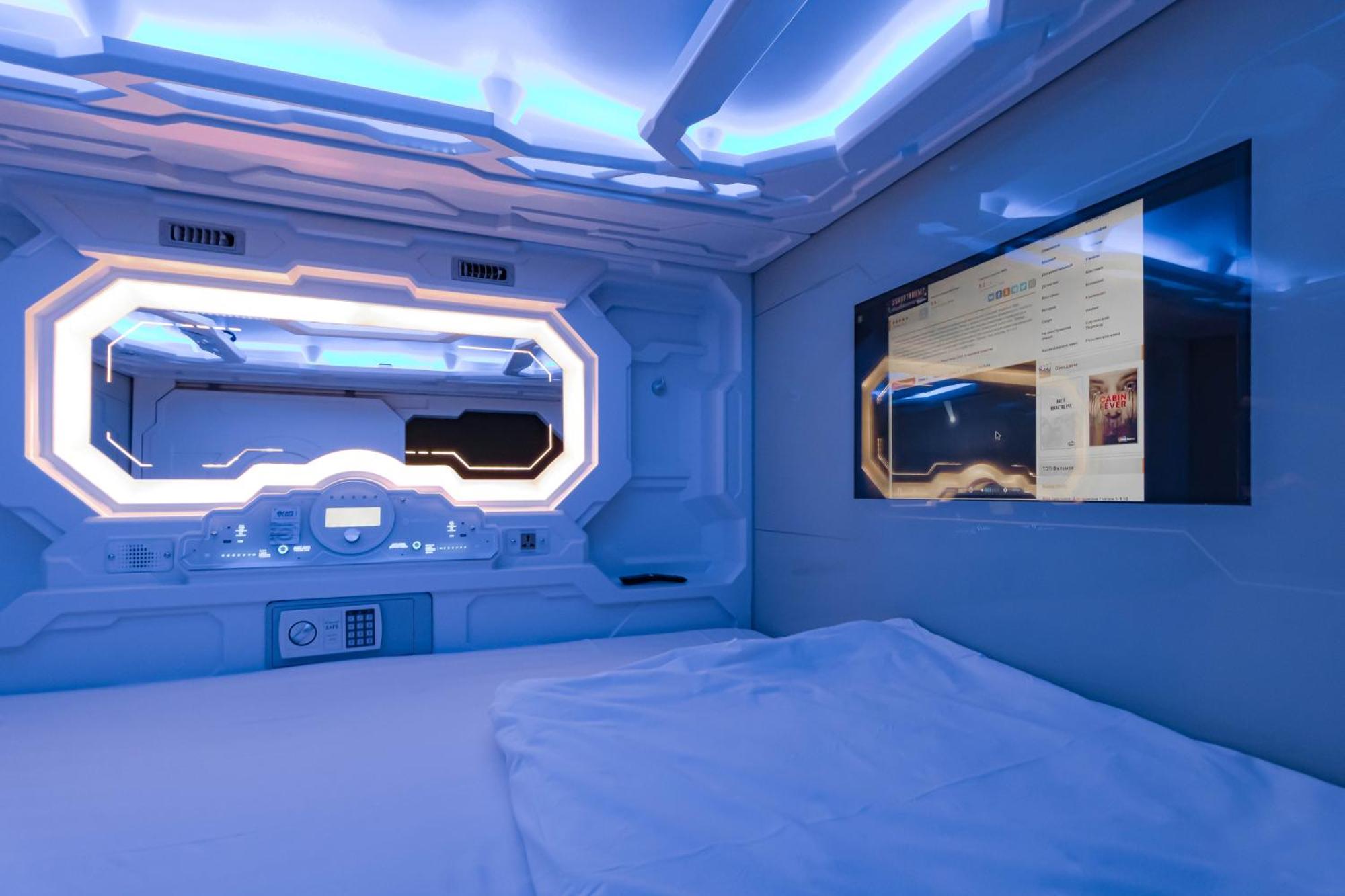 Caps Lock Future Hotel Астана Экстерьер фото